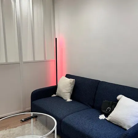 Διαμέρισμα Cosy *